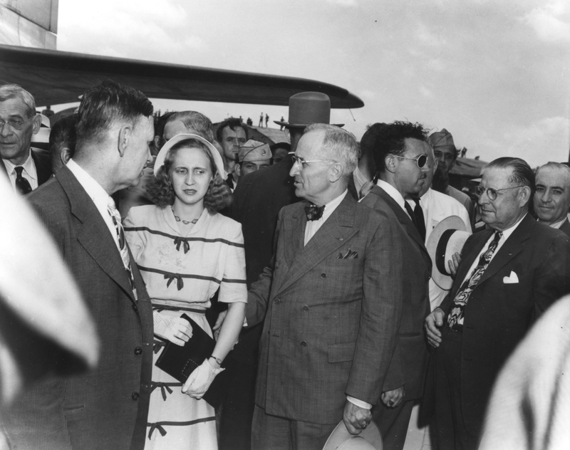 Mayor Roger T. Sermon, Margaret Truman and Harry S. Truman at Fairfax