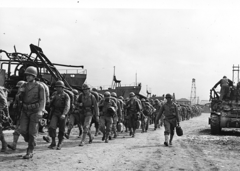 Marines from "B" Battery, 11th Regiment, during Korean War | Harry S ...