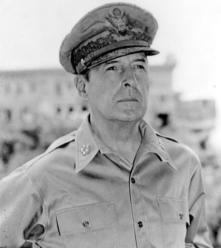 GENERAL DOUGLAS MACARTHUR WWII 11x14 SILVER HALIDE PHOTO PRINT 