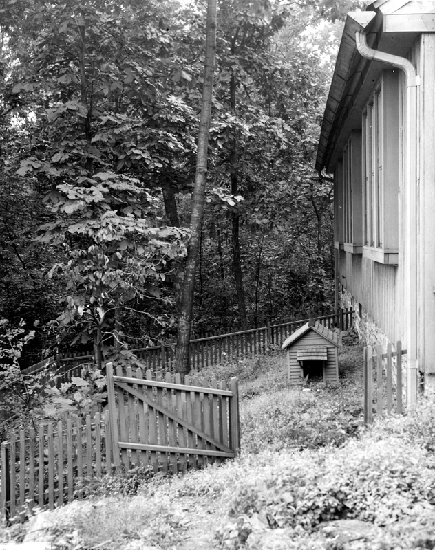 Fala's Dog House Harry S. Truman