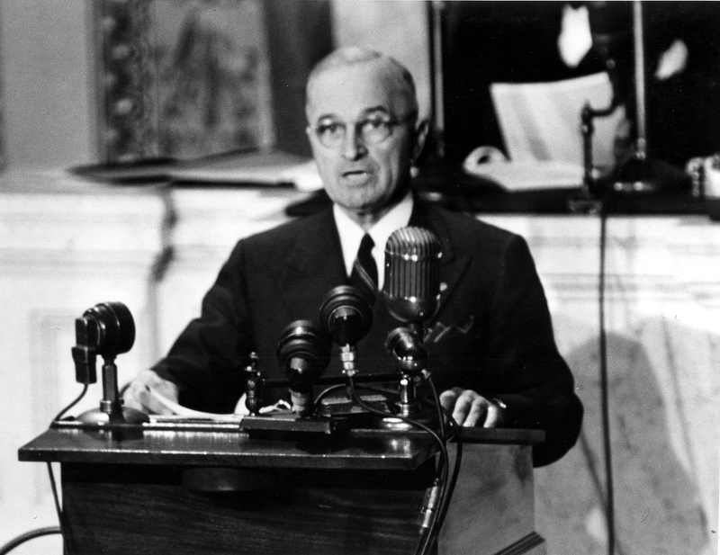 President truman delivering truman doctrine speech to congress harry
