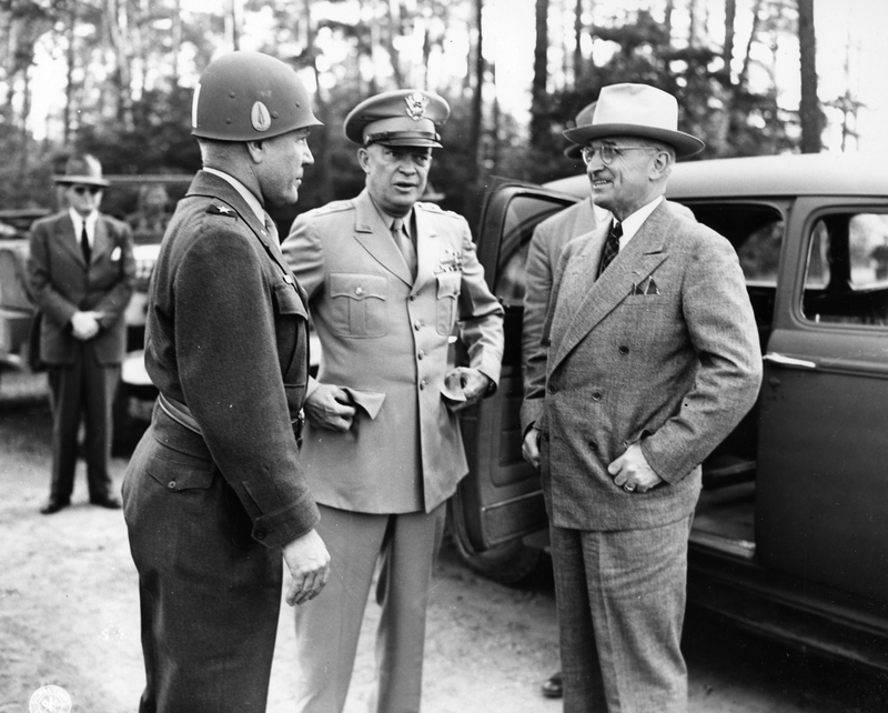 Truman with Generals Eisenhower and Hickey