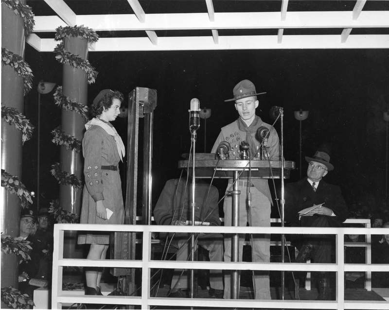 A Boy Scout speaking at the lighting of the National Christmas Tree