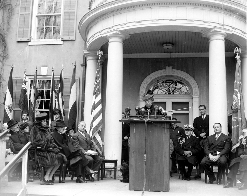 Eleanor Roosevelt Speaking At The Dedication Of The Home Of Franklin D Roosevelt Harry S Truman