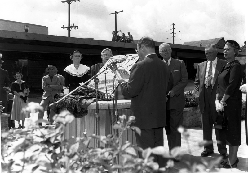 Truman family at dedication of Truman Corners Harry S. Truman