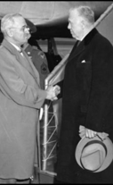 Marshall leaving for the London Conference of Foreign Ministers, November 20, 1947.