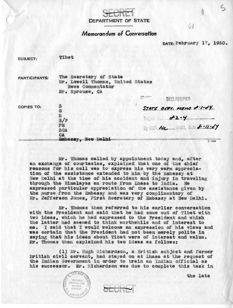 Memorandum of Conversation with Lowell Thomas, United States News Commentator and Philip D. Sprouse