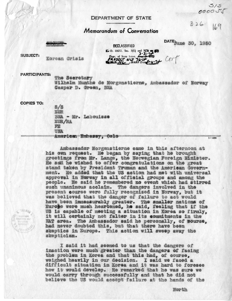 Memorandum of Conversation with Wilhelm Munthe de Morgenstierne, Ambassador of Norway, and Casper D. Green