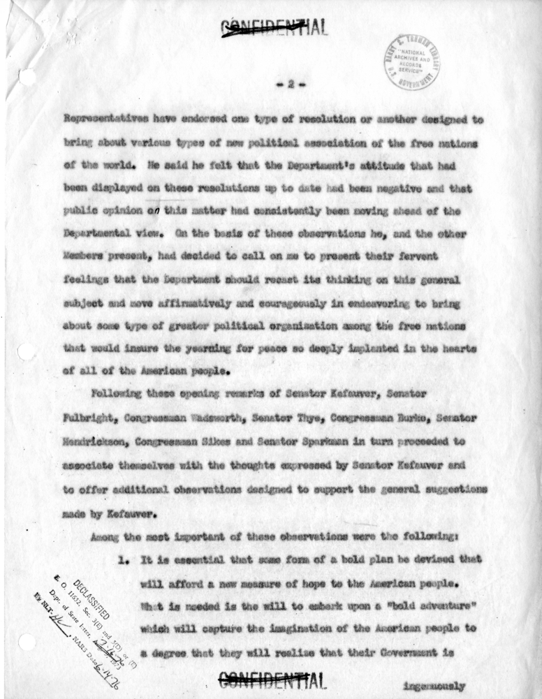 Memorandum of Conversation with W. Averell Harriman, John Foster Dulles, Mr. Cooper and Jack McFall; Senators Estes Kefauver, Edward Thye, John Sparkman, Robert Hendrickson, and William Fulbright; and Representatives James Wadsworth, Thomas H. Boggs, Robe