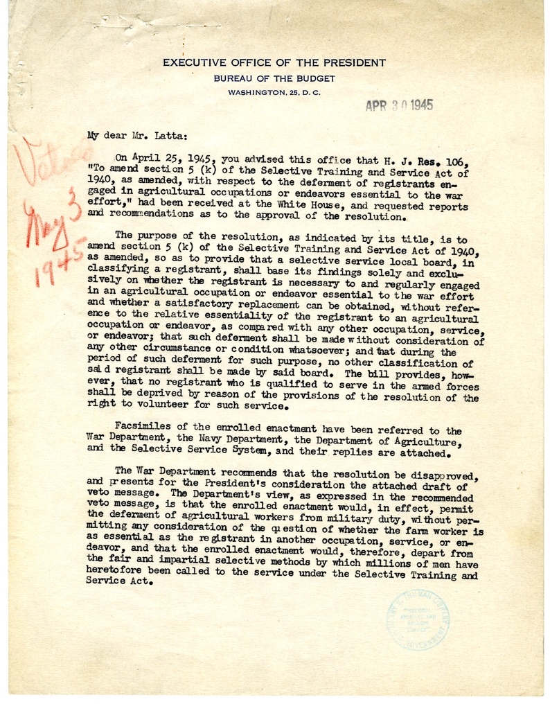 Memorandum from Harold D. Smith to M. C. Latta, H.R. 106, To Amend a Section of the Selective Training and Service Act of 1940, with Attachments