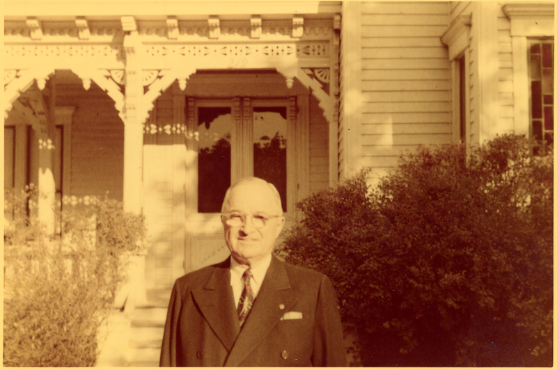 2016-1709 (untitled)