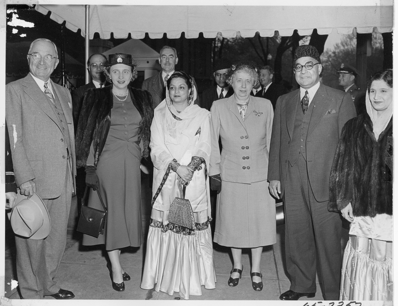 President Harry S. Truman and Family with the Prime Minister of Pakistan |  Harry S. Truman