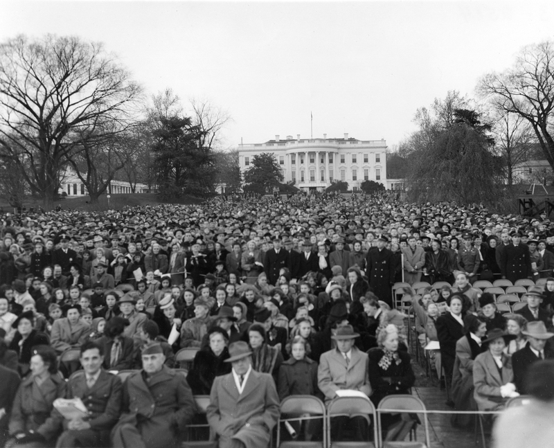 The 1947 White House Christmas Tree lighting ceremony Harry S. Truman