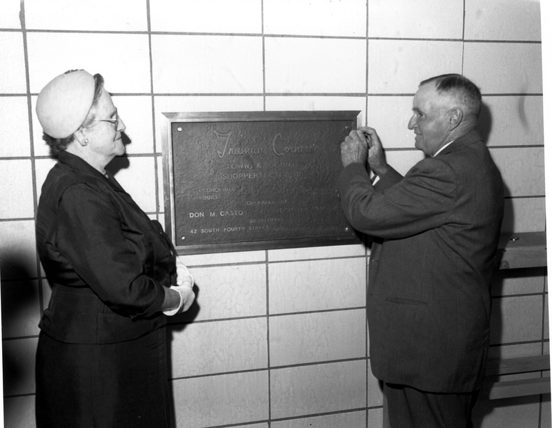 Truman family at dedication of Truman Corners Harry S. Truman